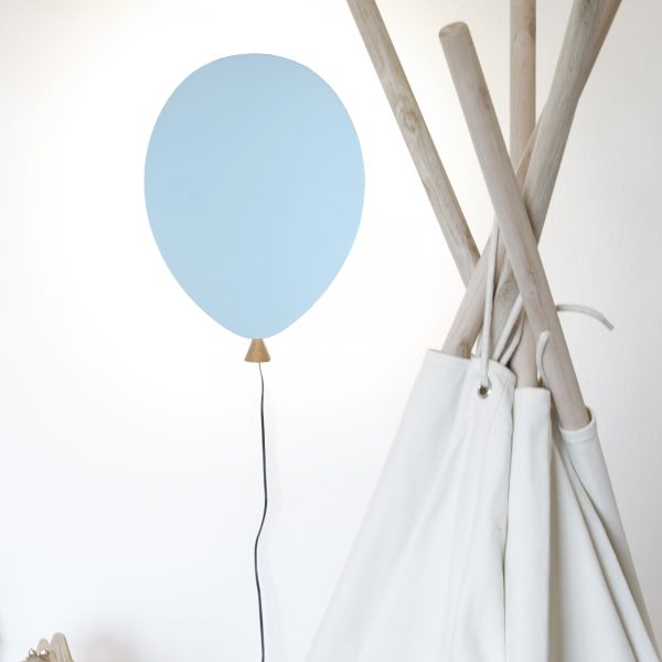 šviestuvas-Balloon-blue-interjere-600x600